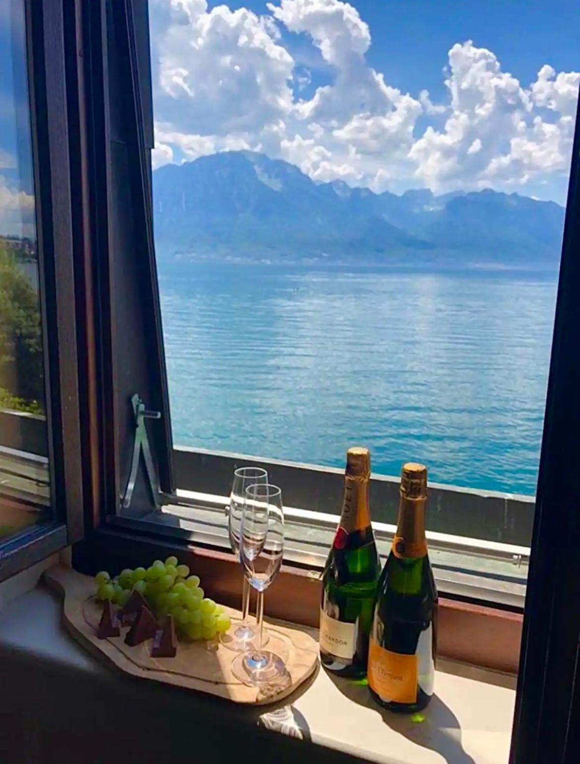 Montreux Riviera Suite Waterfront 3 Bedrooms Private Parking Bagian luar foto