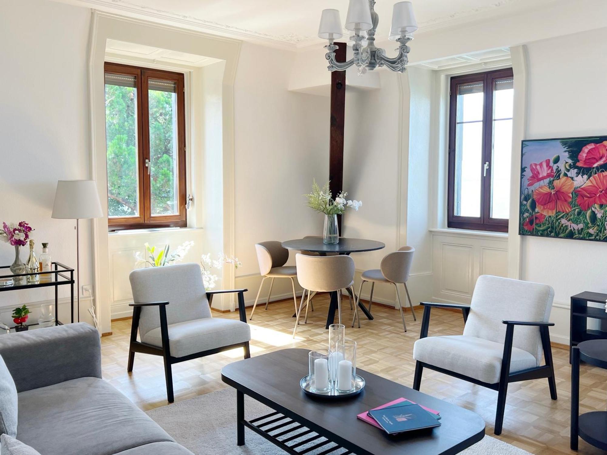 Montreux Riviera Suite Waterfront 3 Bedrooms Private Parking Bagian luar foto