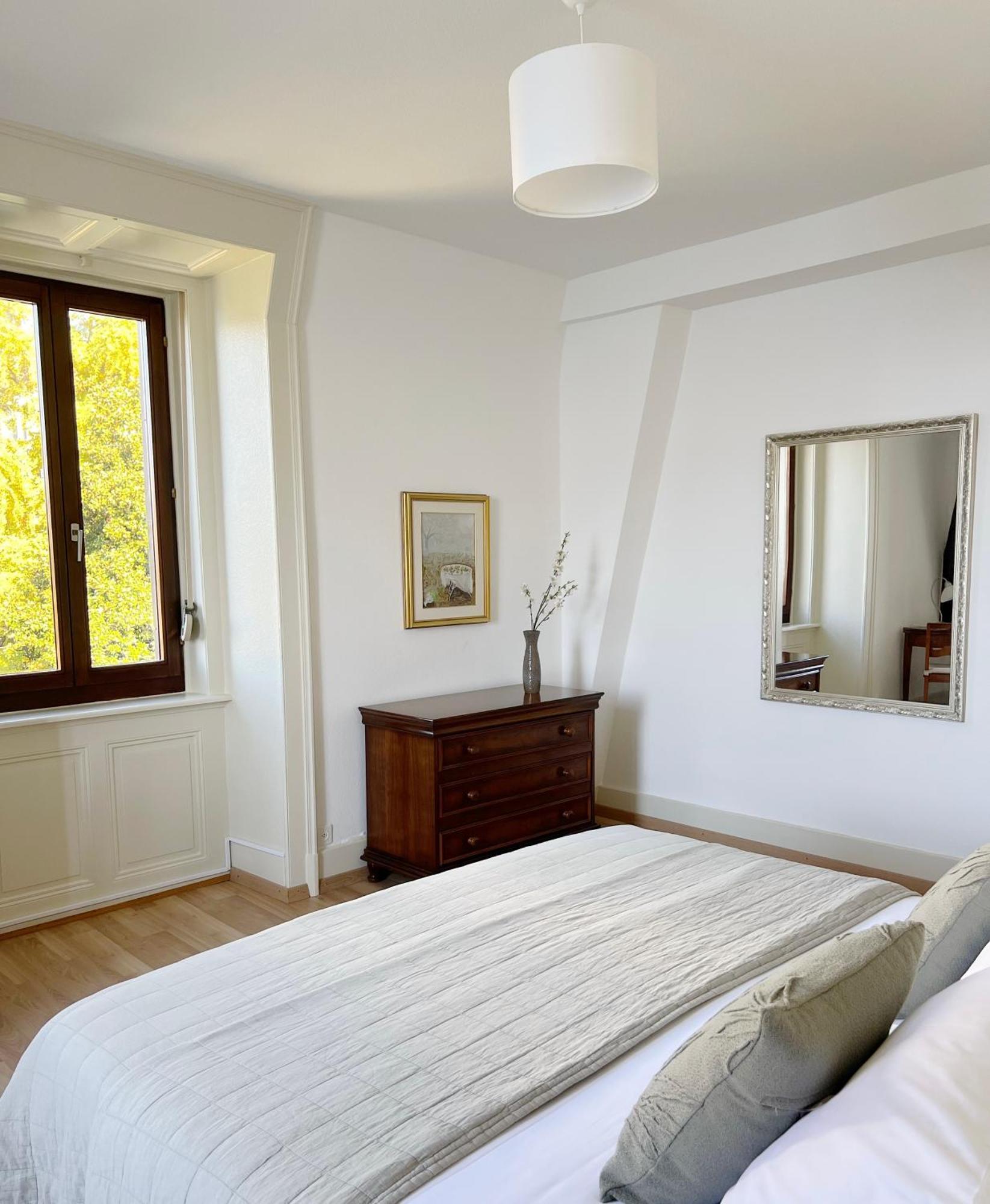 Montreux Riviera Suite Waterfront 3 Bedrooms Private Parking Bagian luar foto